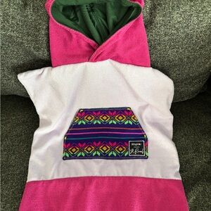 NEW Kids Lavender Hooded Towel Poncho with Colorful Pocket by Iksplor